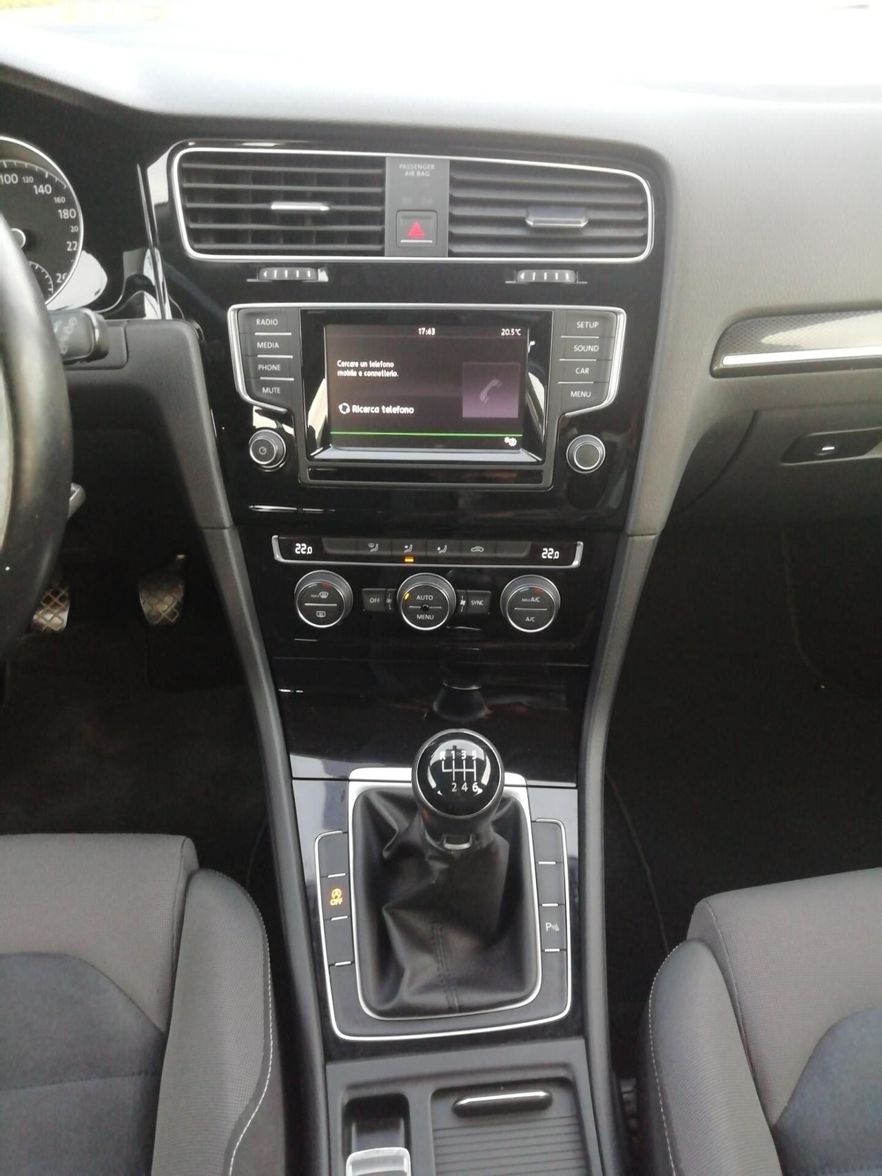 Volkswagen Golf Business 1.4 TGI 5p. Highline BlueMotion "Anche NEOPATENTATI"