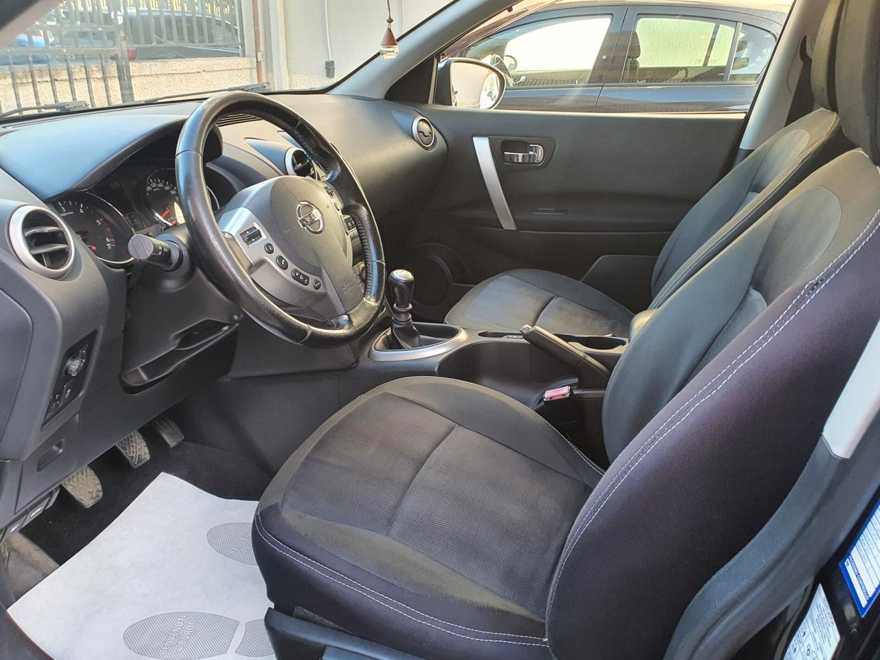 Nissan Qashqai modello Acenta