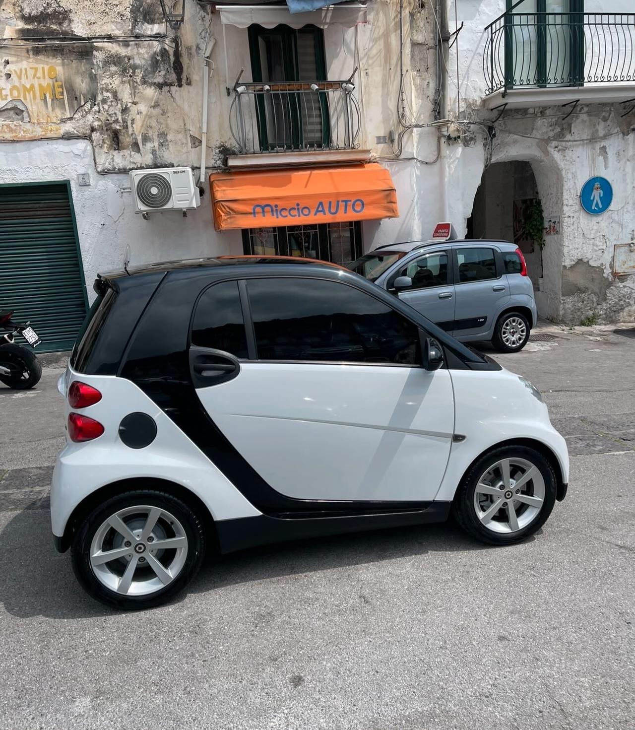 Smart ForTwo 800 33 kW coupé passion cdi