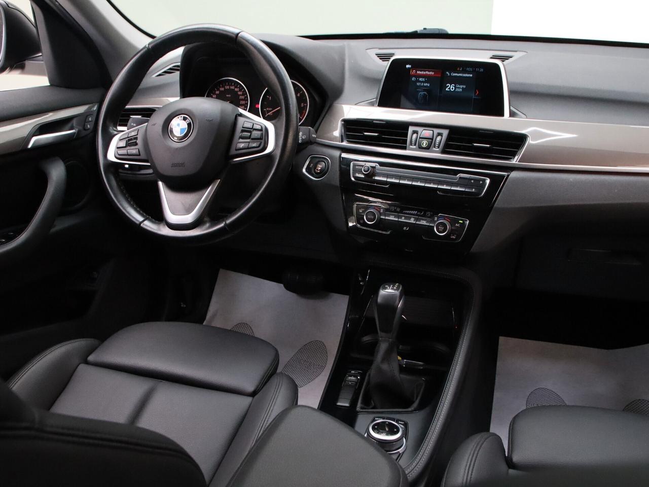 BMW X1 F48 sdrive18d xLine auto