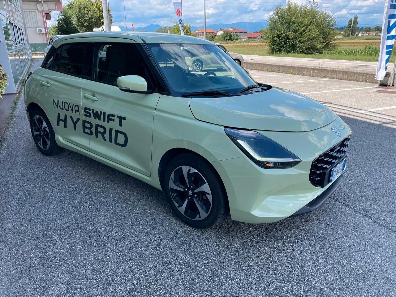 Suzuki Swift 1.2 Hybrid Top