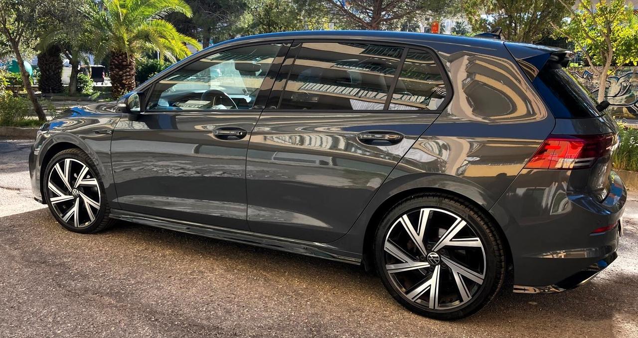 VW Golf 2.0 TDI 150 CV DSG SCR R-Line unipro uff ITA