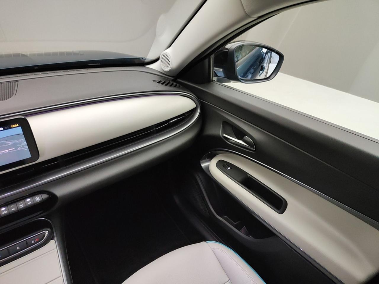 FIAT 600 IV 2023 1.2 MHEV 110CV DCT LA PRIMA