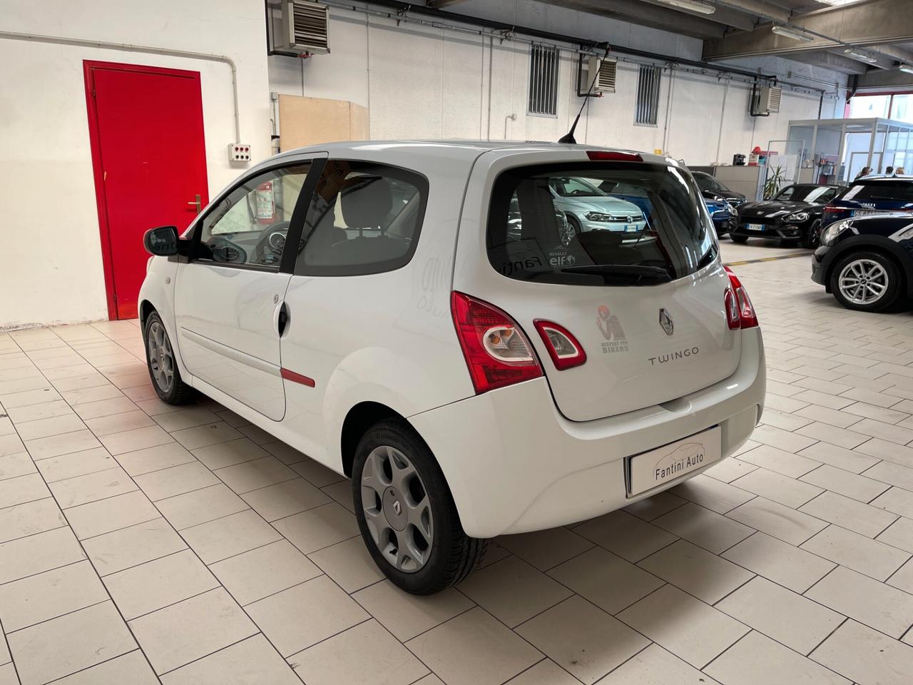 Renault Twingo Live 1.2 75cv Ok Neopatentati-Dettagli in Bio