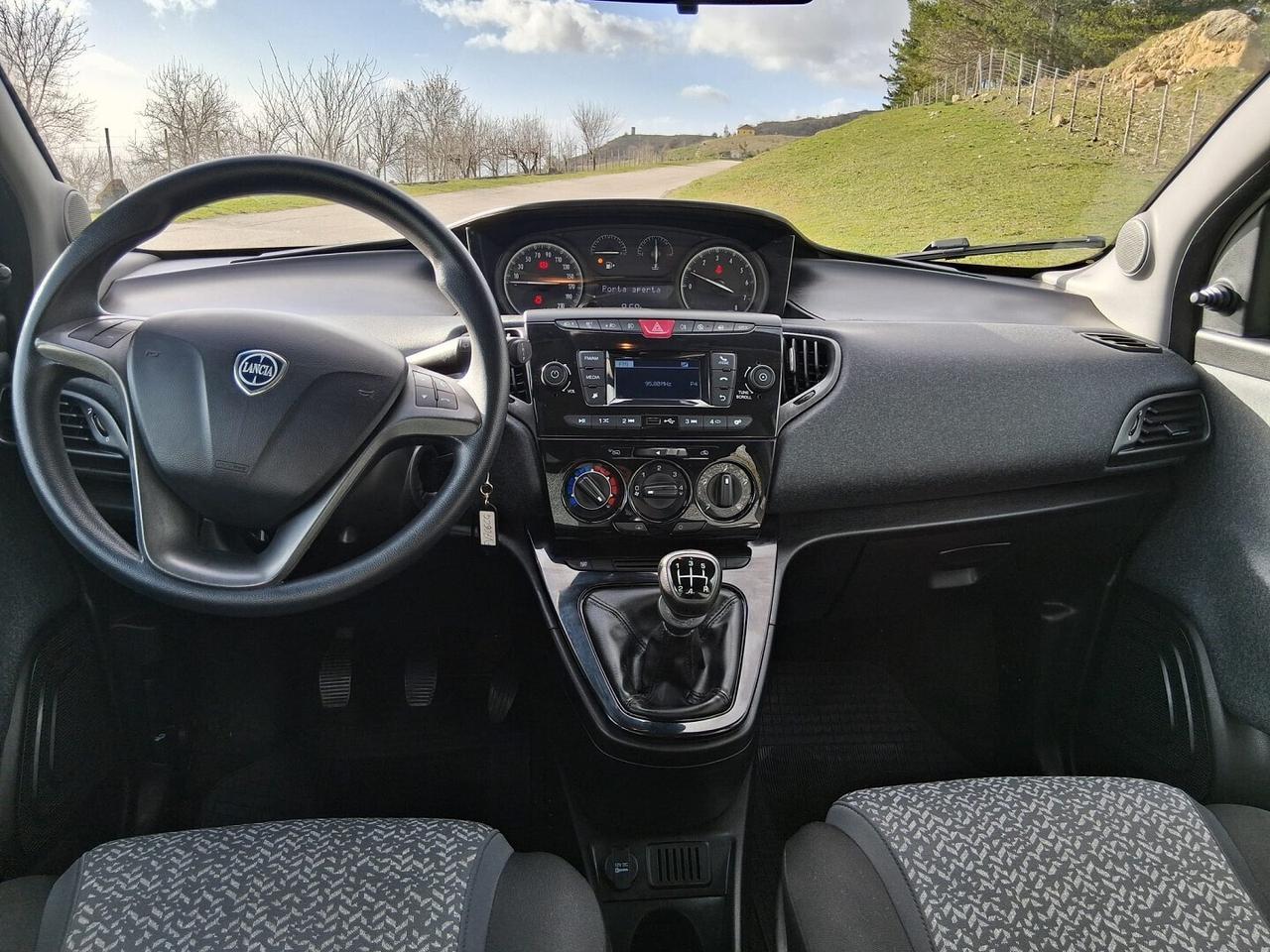 Lancia Y 1.2 Gold S&S