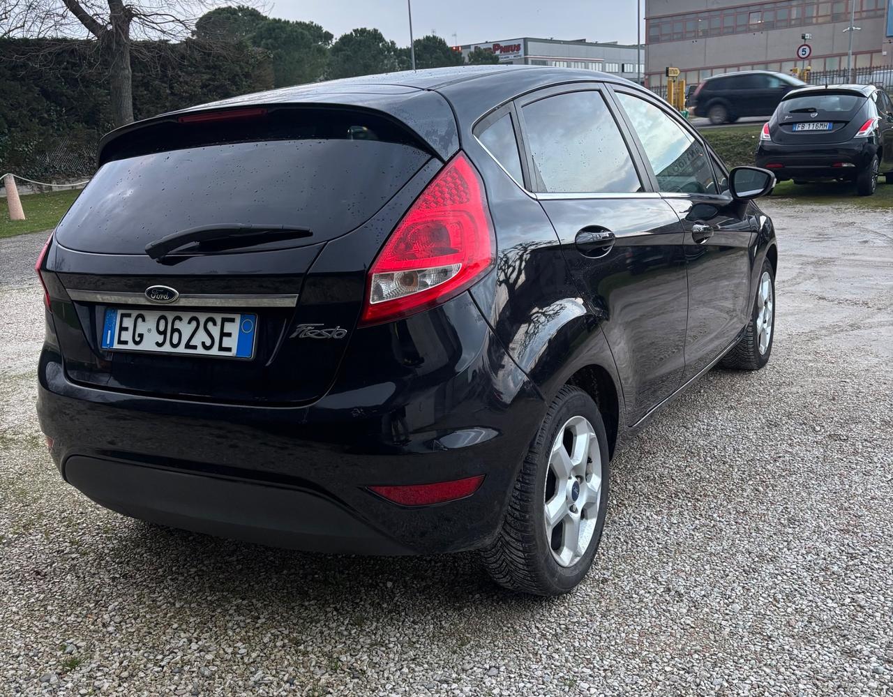 Ford Fiesta 1.2 5 porte Bz.- GPL Titanium