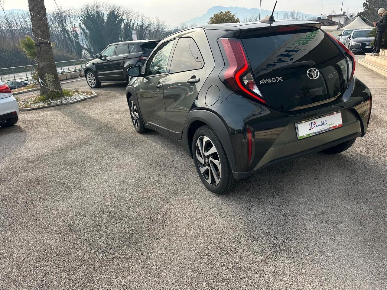 Toyota Aygo X 1.0 VVT-i 72 CV 5 porte Lounge Air NEOPATENTATI