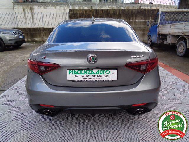 ALFA ROMEO Giulia 2.2 Turbodiesel 210 CV AT8 AWD Q4 Veloce