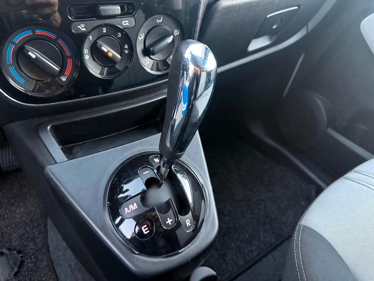 Fiat Qubo 1.3 MJT 75 CV Active / Automatico