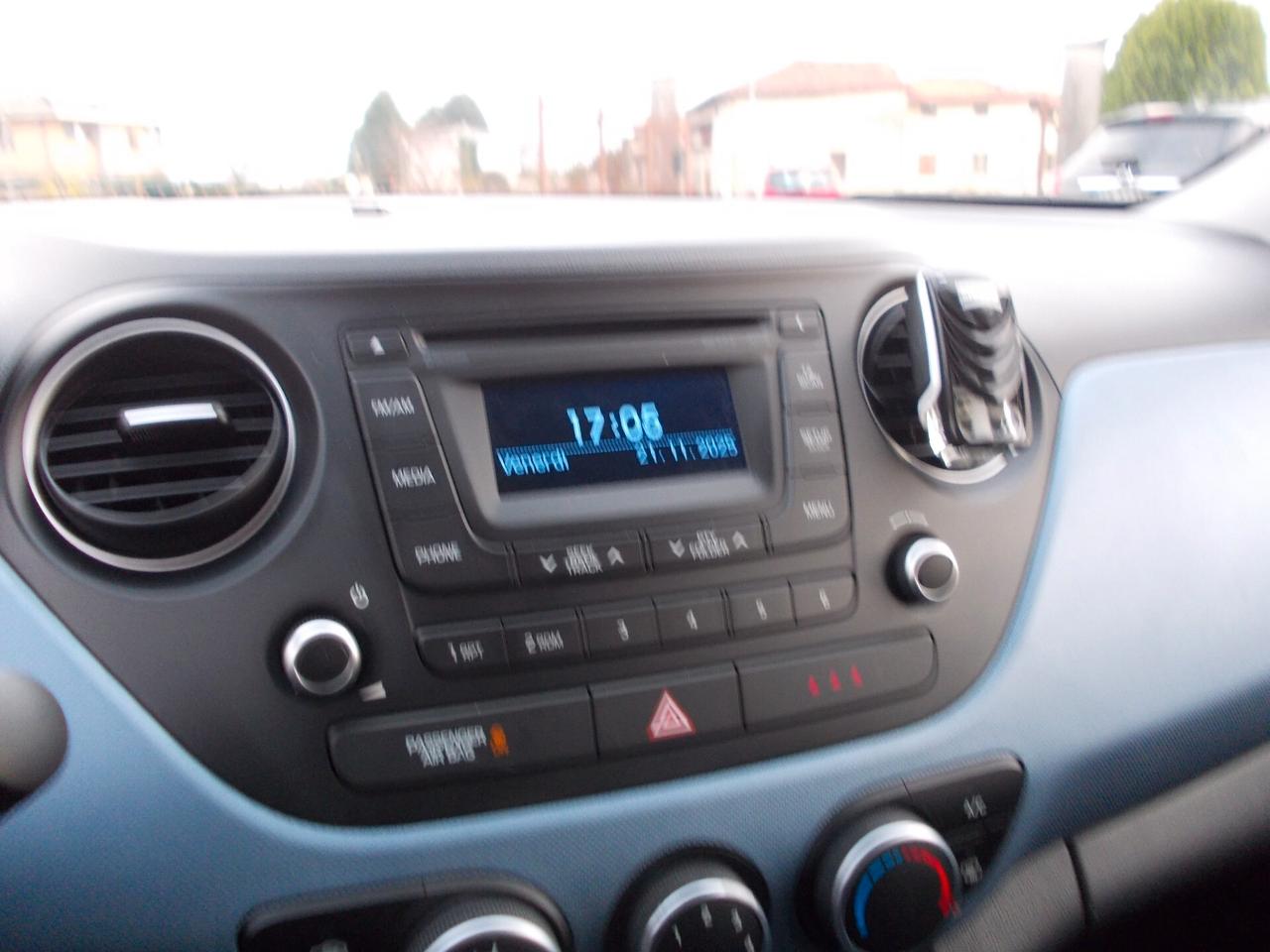 Hyundai i10 1.0 MPI Sound Edition KM 55658- SI NEOPATENTATI