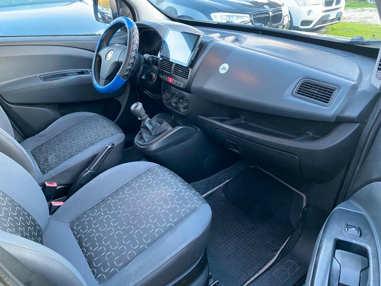 FIAT - Doblò - 2.0 Mjt 16V Emotion - 7 POSTI - NEOPATENTATI - FINANZIABILE