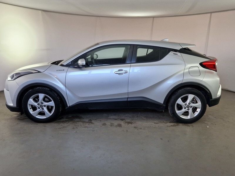 TOYOTA C-HR 1.8H 98CV E-CVT Business