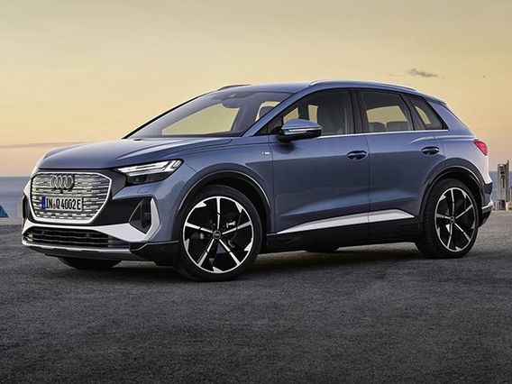 AUDI Q4 35 e-tron Business Advanced