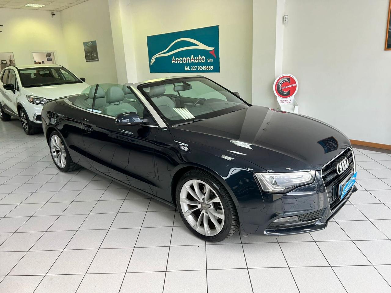 Audi A5 2.0D CABRIO 2012