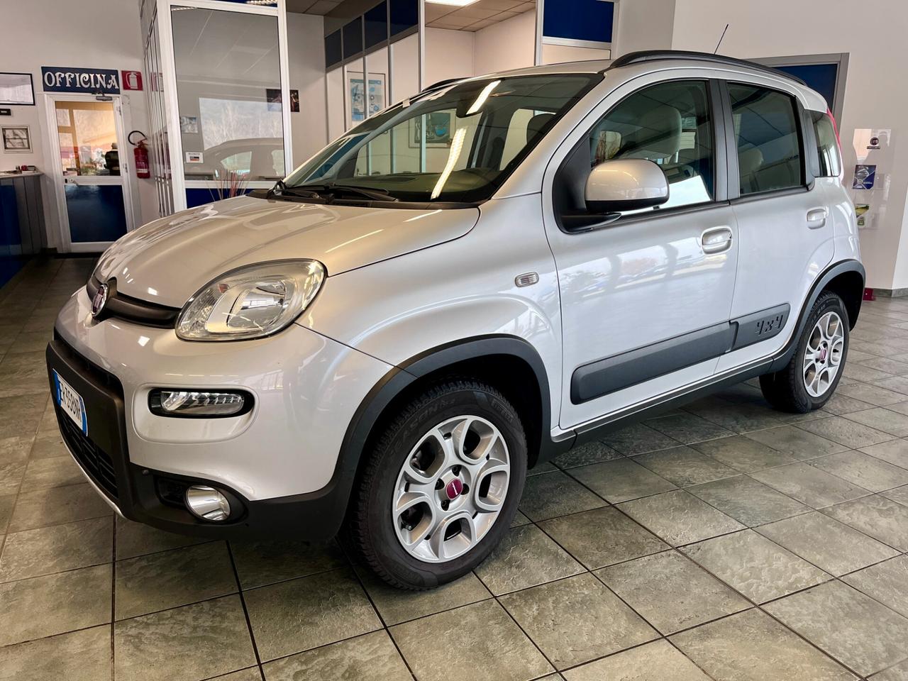 Fiat Panda 0.9 TwinAir Turbo S&S 4x4-NEOPATENTATI-