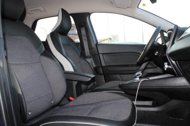 Renault Captur 1.6 E-Tech Intens 160cv AUTO CON NAVI E CARPLAY