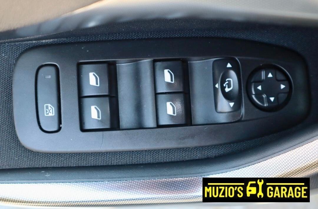 Peugeot 2008 PureTech Turbo 130 S&S Allure