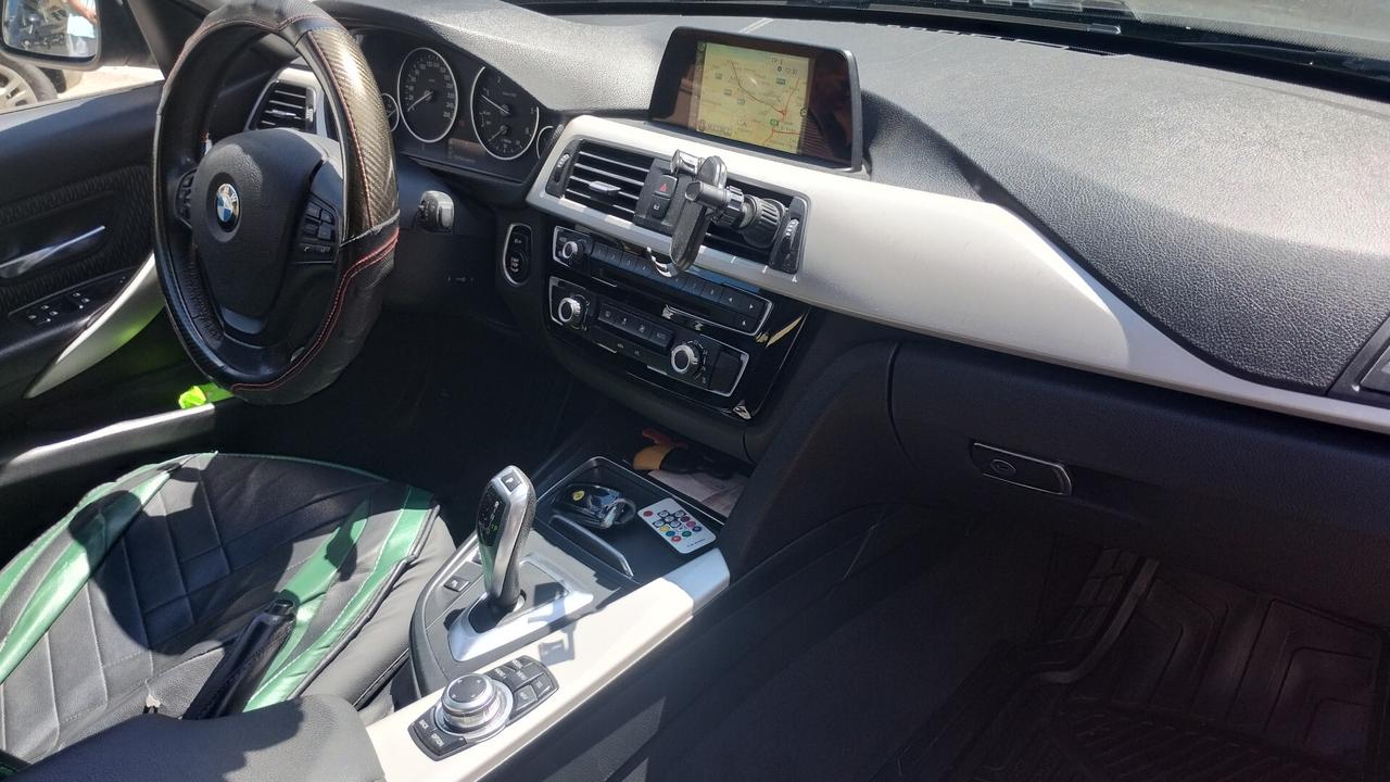Bmw 318 316d Touring Business Advantage aut.