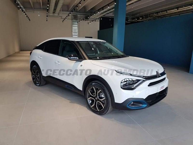 Citroën e-C4 motore elettrico 136 CV Shine