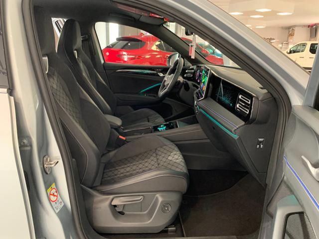 VOLKSWAGEN Tiguan 2.0 TDI 150 CV DSG R-Line Plus