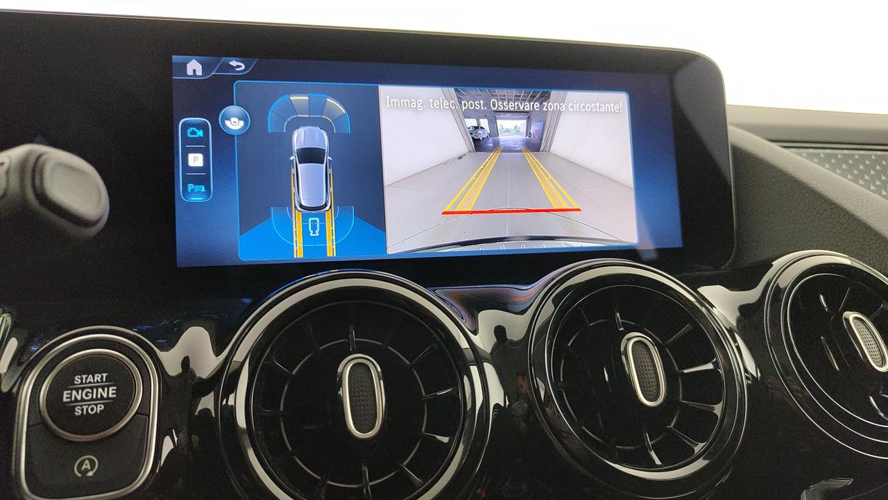 Mercedes-Benz GLA 180 d Advanced auto