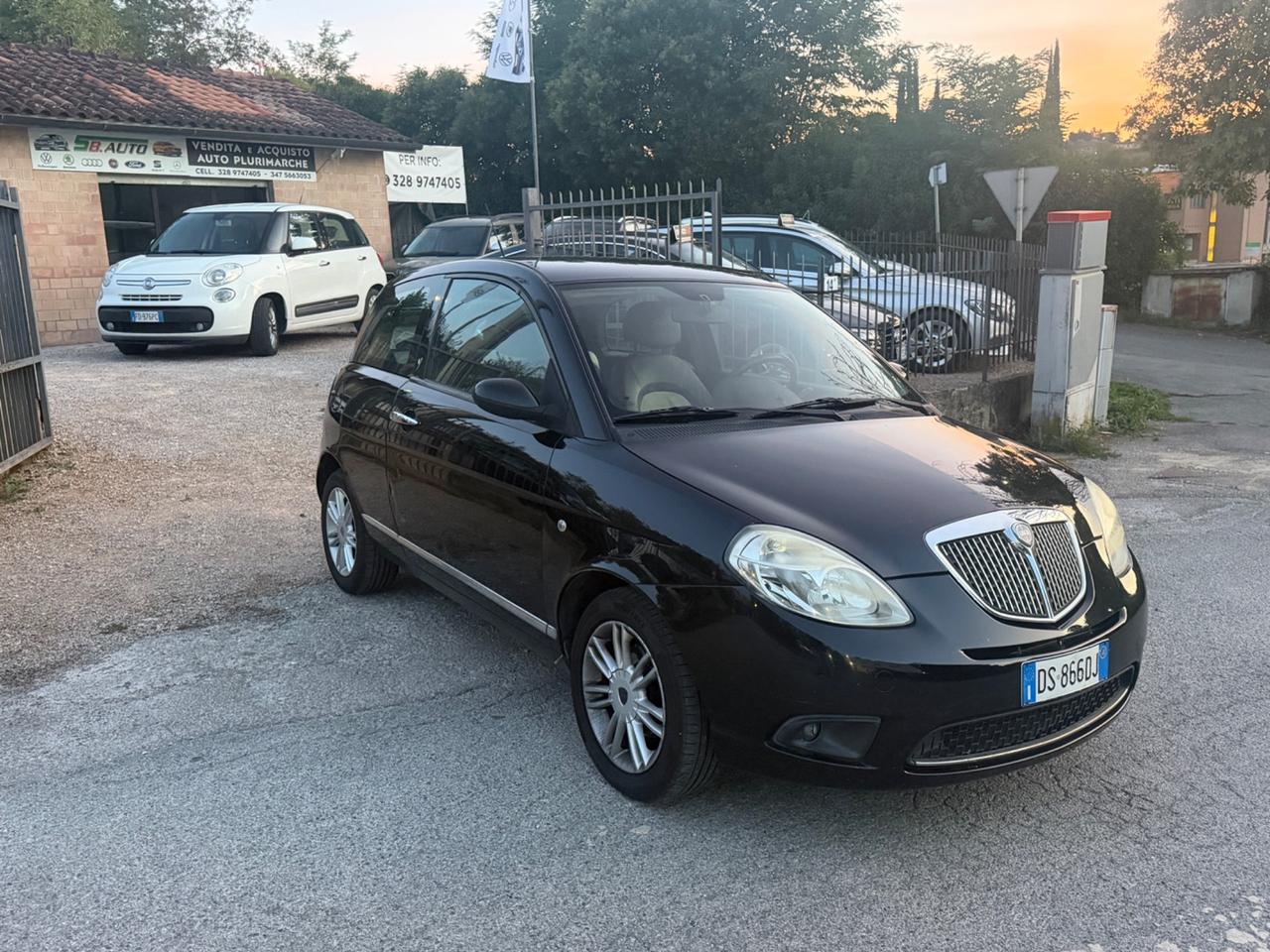 Lancia Ypsilon 1.2 Argento