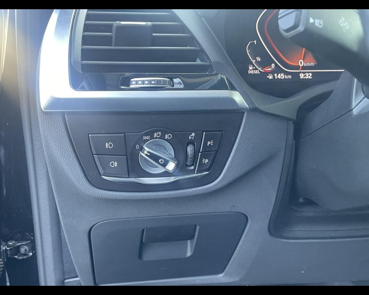 BMW X3 (G01/F97) - X3 xDrive20d Luxury