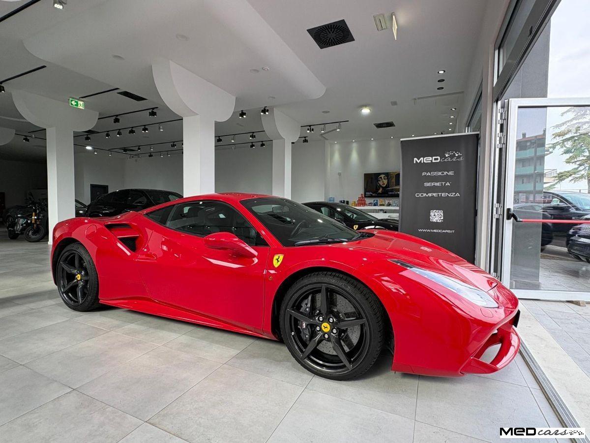 FERRARI - 488 GT - B