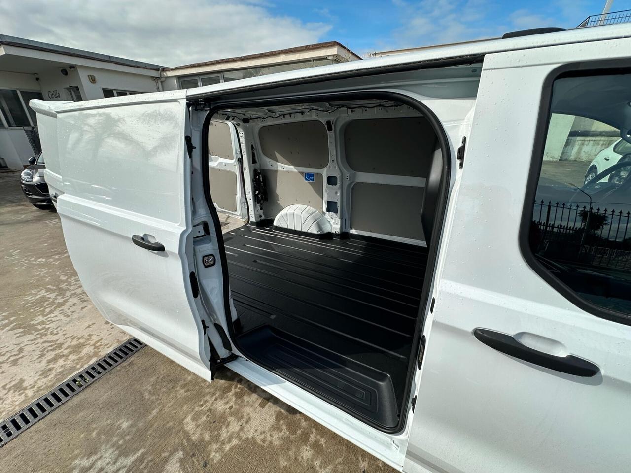 FORD TRANSIT CUSTOM VAN TREND 2.0 ECOBLUE 136CV