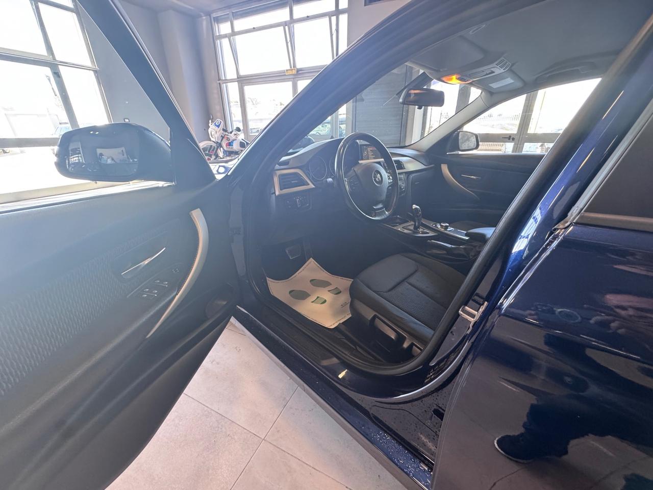 BMW 320D TOURING XLINE AUTOMATICO MY2017 SOTTOCOSTO