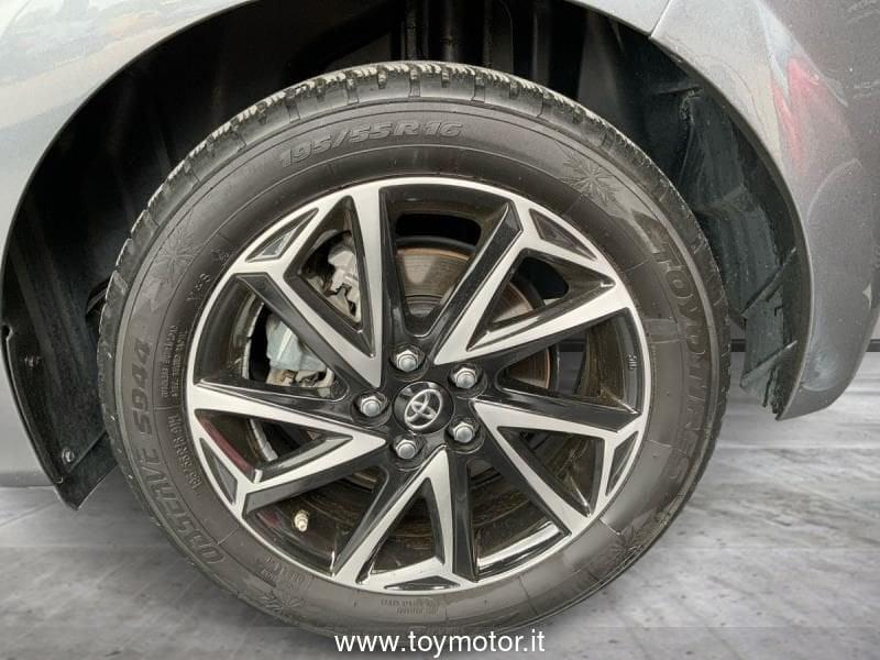 Toyota Yaris 4ª serie 1.5 Hybrid 5 porte Trend