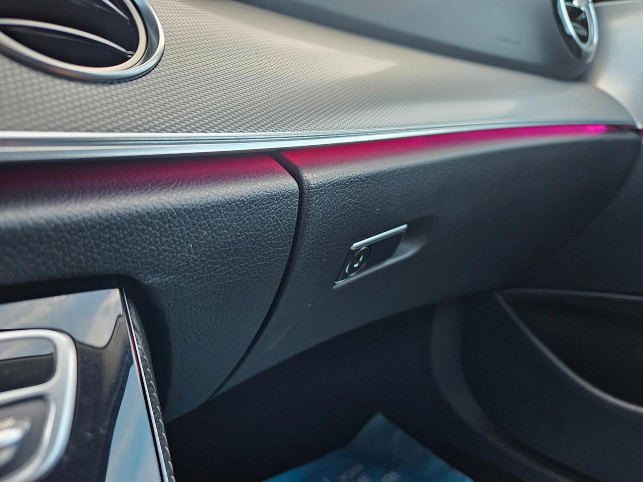Mercedes-benz E 200 Berlina 9marce