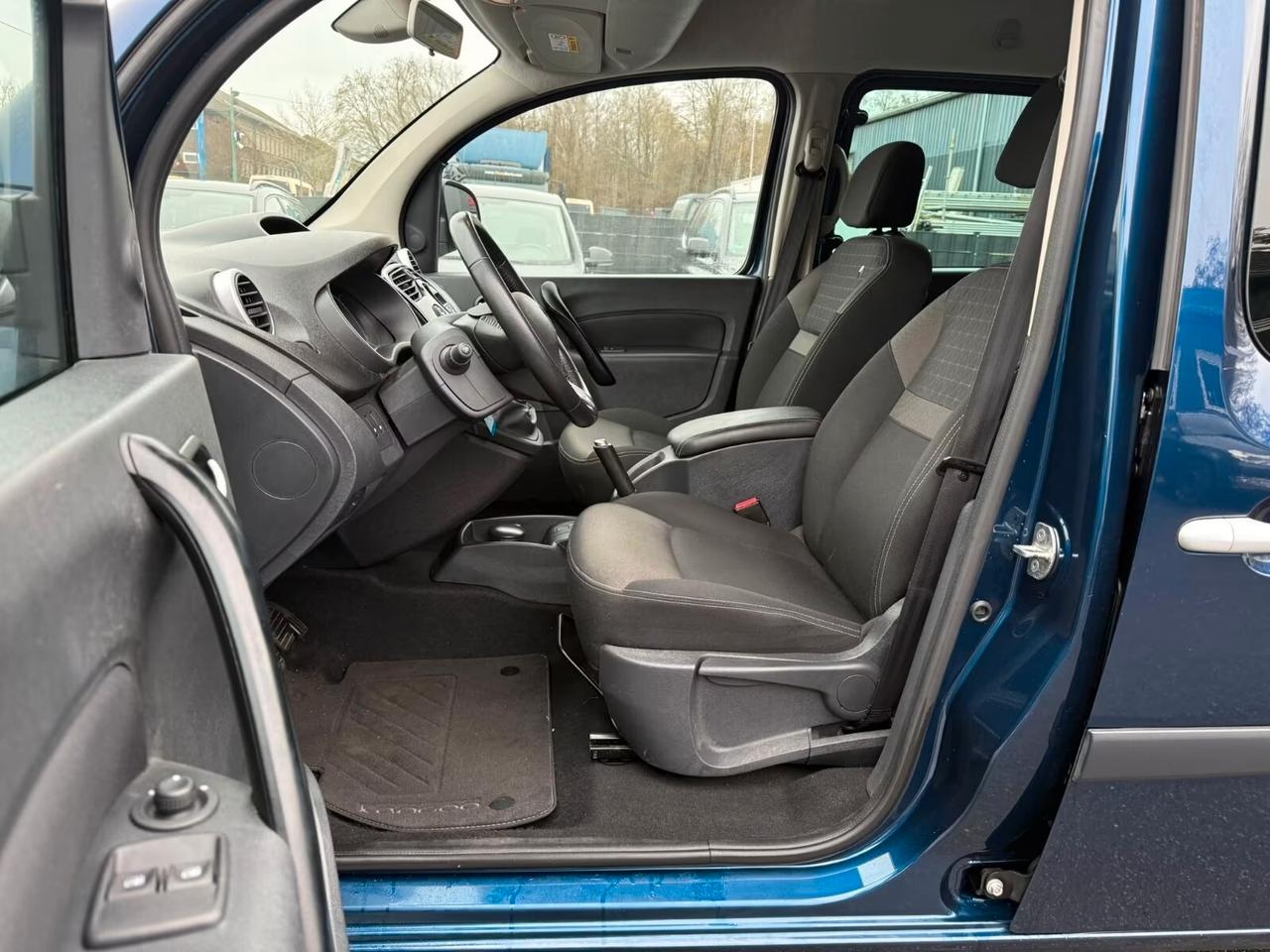 Renault Kangoo 1.5 blue dci 95Cv AUTOVETTURA SOLO 41.000KM
