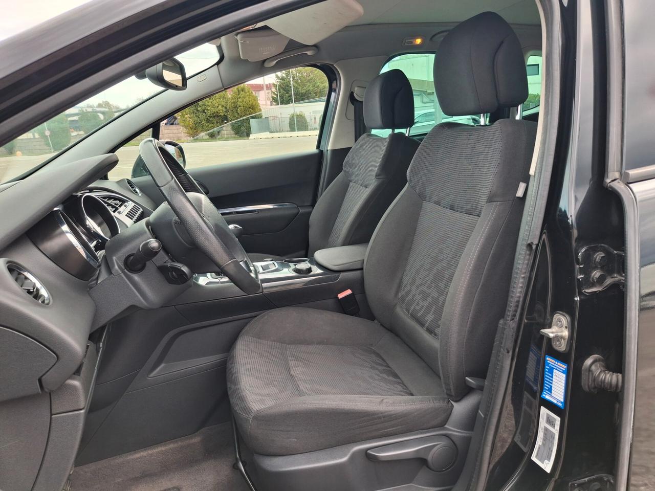 Peugeot 3008 1.6 HDi 115CV Business*NAVI*TETTO*