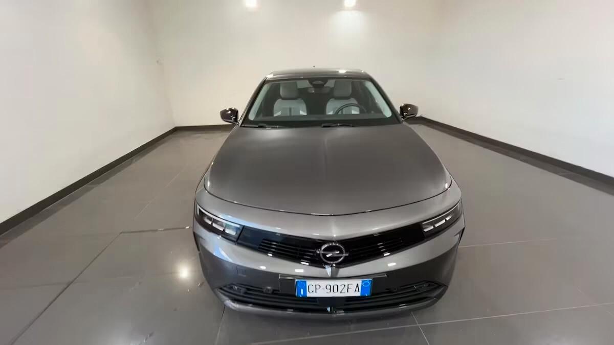 Opel Astra 1.2 Turbo 130 CV Business Elegance