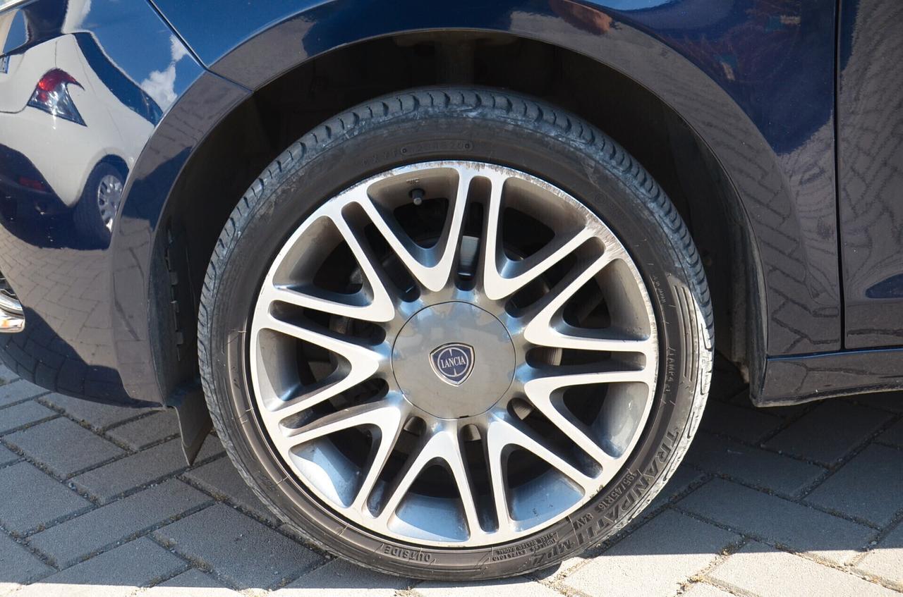 Lancia Ypsilon 1.3 MJT 16V 95 CV 5 porte S&S Gold