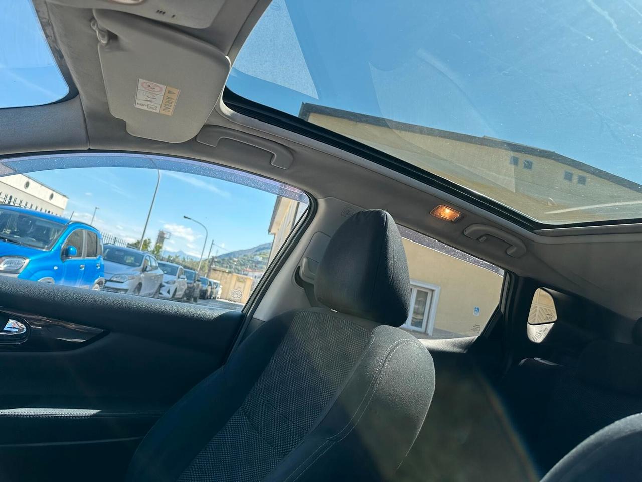 Nissan Qashqai 1.5 dCi Tekna