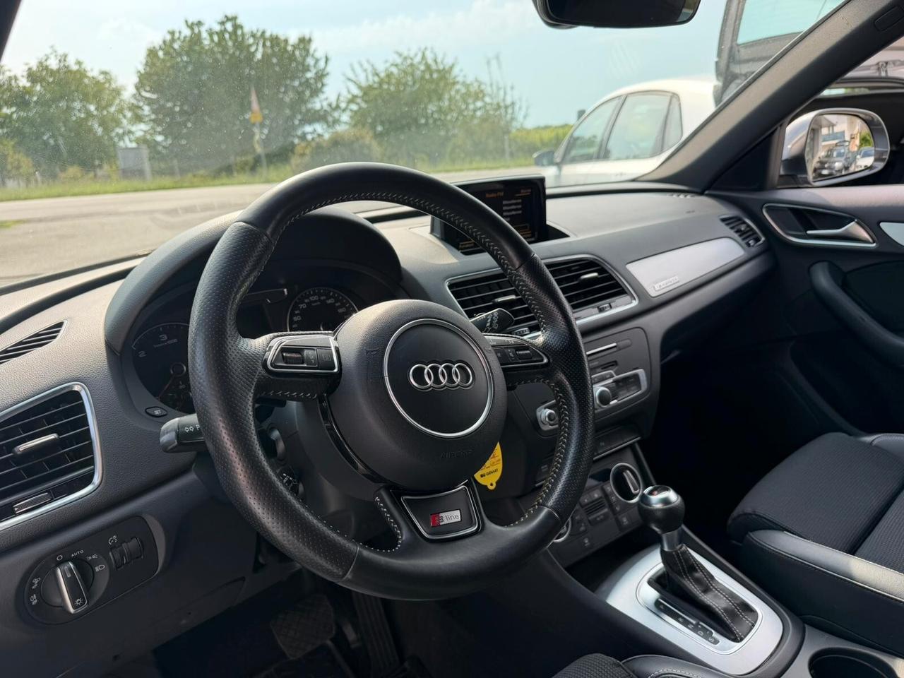 Audi Q3 S Line 2.0 Diesel Automatica