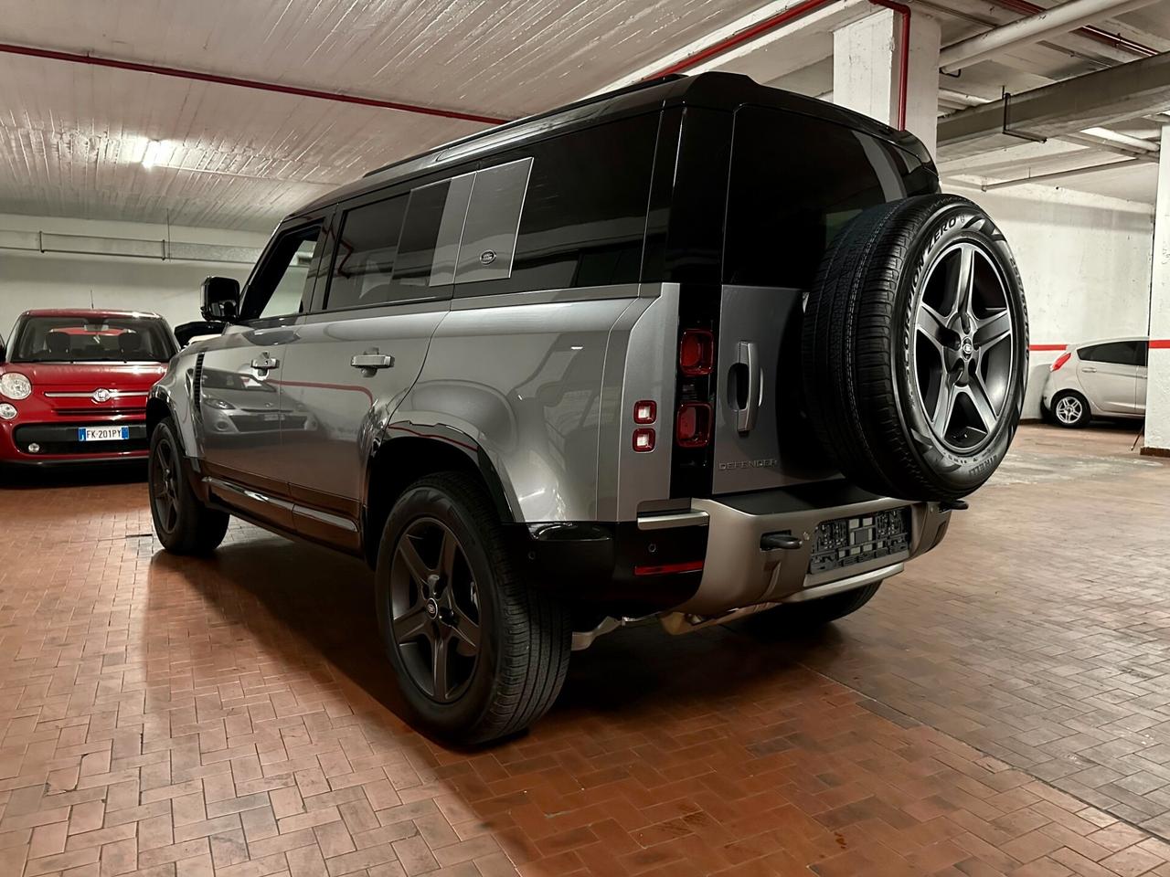 Land Rover Defender 110 3.0D I6 250 CV AWD Auto X-Dynamic SE