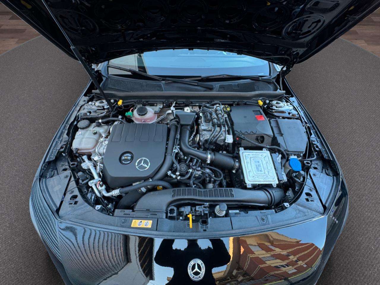 Mercedes-benz A 250 e hybrid EQ Sport
