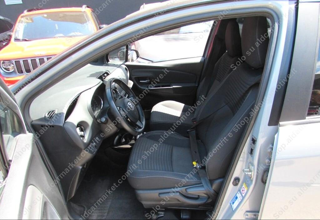 Toyota Yaris 1.5h Trend Grey Edition Full Optional UNIPRO IVA DEDUC