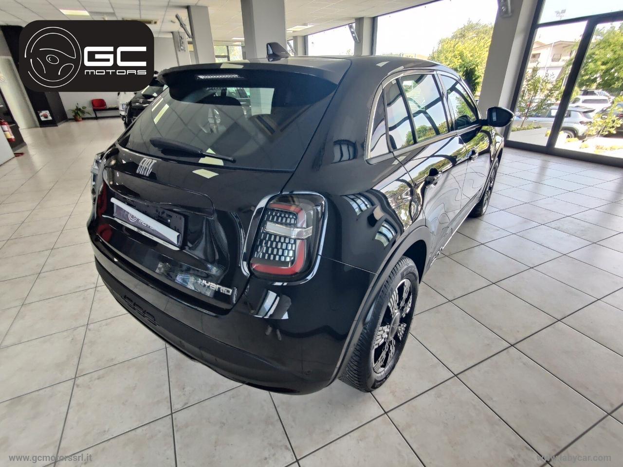 Fiat 600 Hybrid 100 CV DCT MHEV