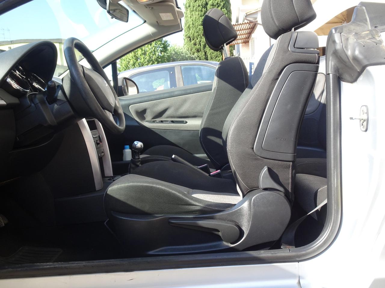 Peugeot 207 1.6 HDI 110CV TEKNO