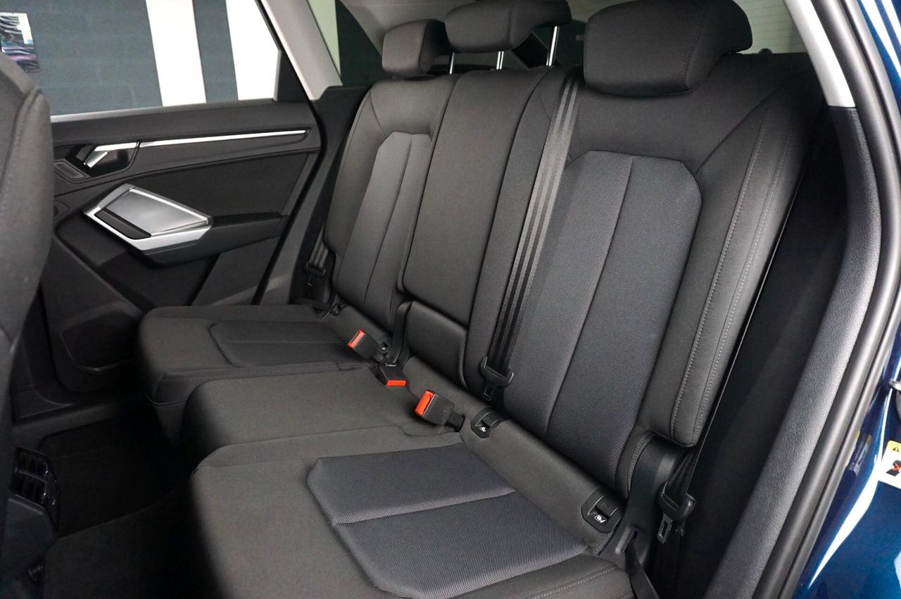 Audi Q3 40 TDI quattro S tronic Business Advanced