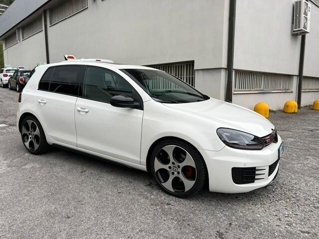 Volkswagen Golf GTI Golf 2.0 TSI DSG 5p. GTI