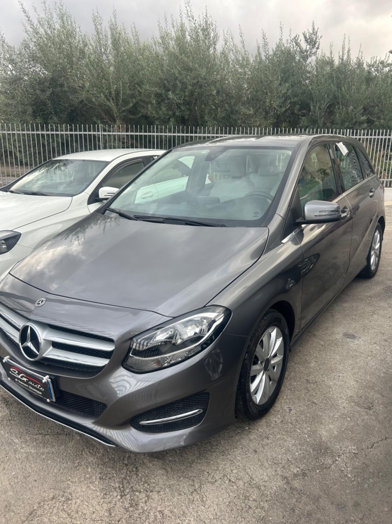 Mercedes-benz B 180 B 180 d Business