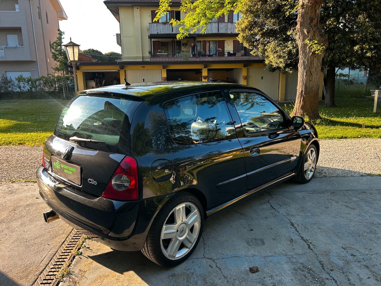 Renault Clio 2.0 16V cat 3 porte Renault Sport