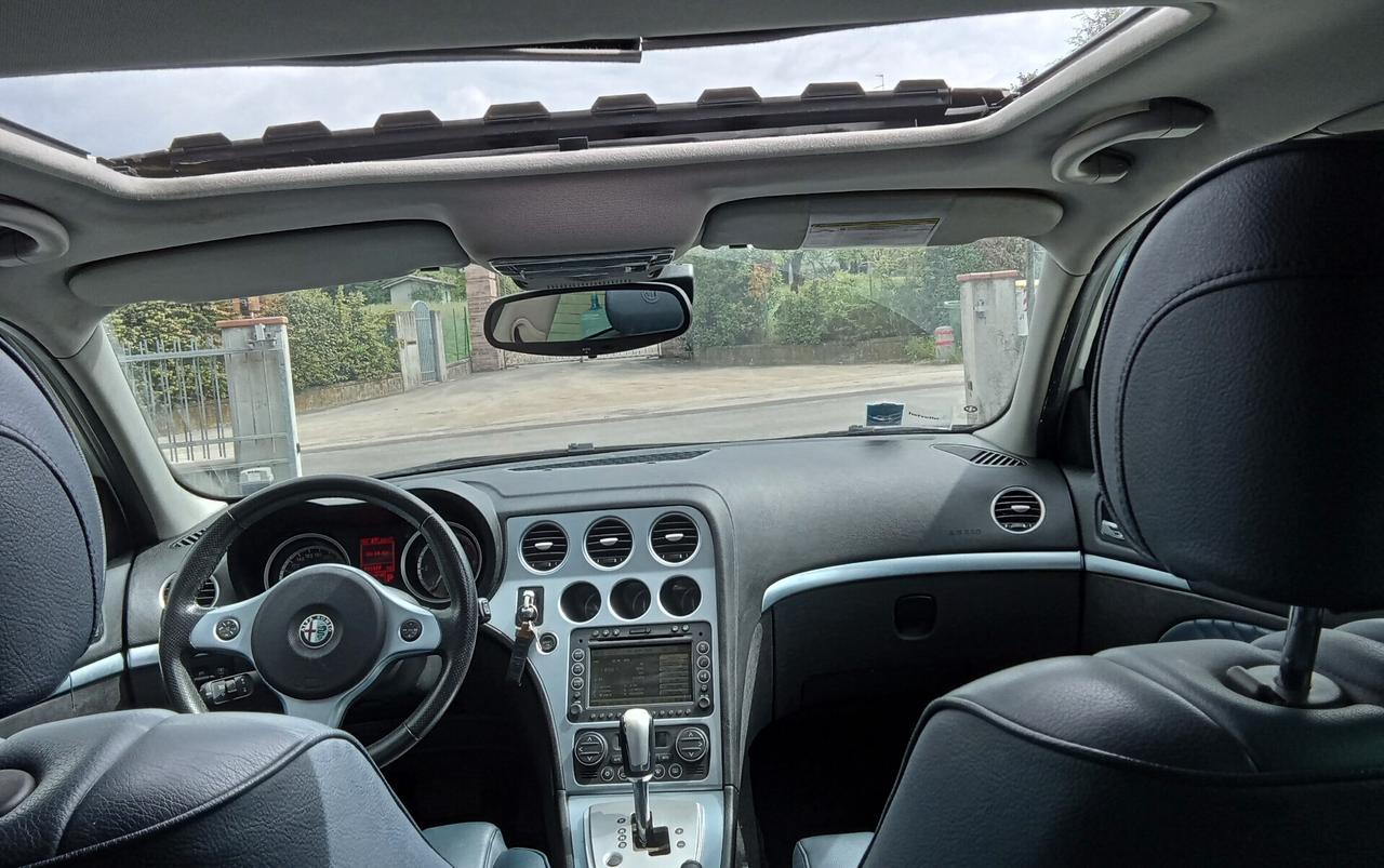 Alfa Romeo 159 1.9 JTDm 16V Sportwagon Exclusive Q-Tronic