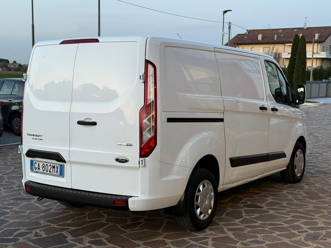 Ford Transit Custom 2.0 TDCI HYBRID