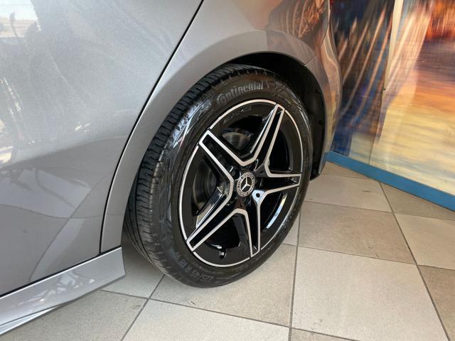 MERCEDES-BENZ A 200 d Autom. AMG Line *TETTO APRIBILE